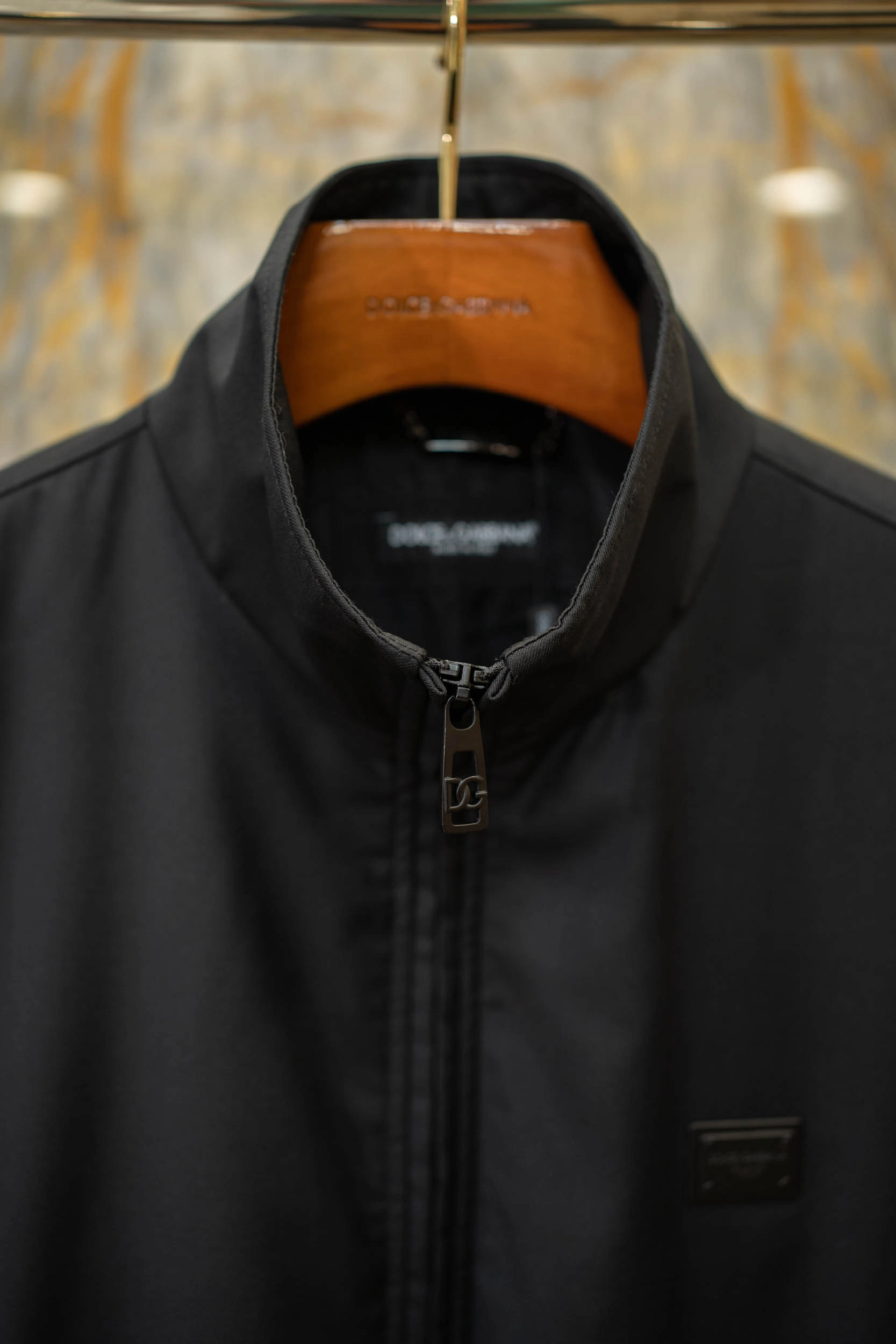 wg.luxury -- 4o835& wool item: E-F443J1238H